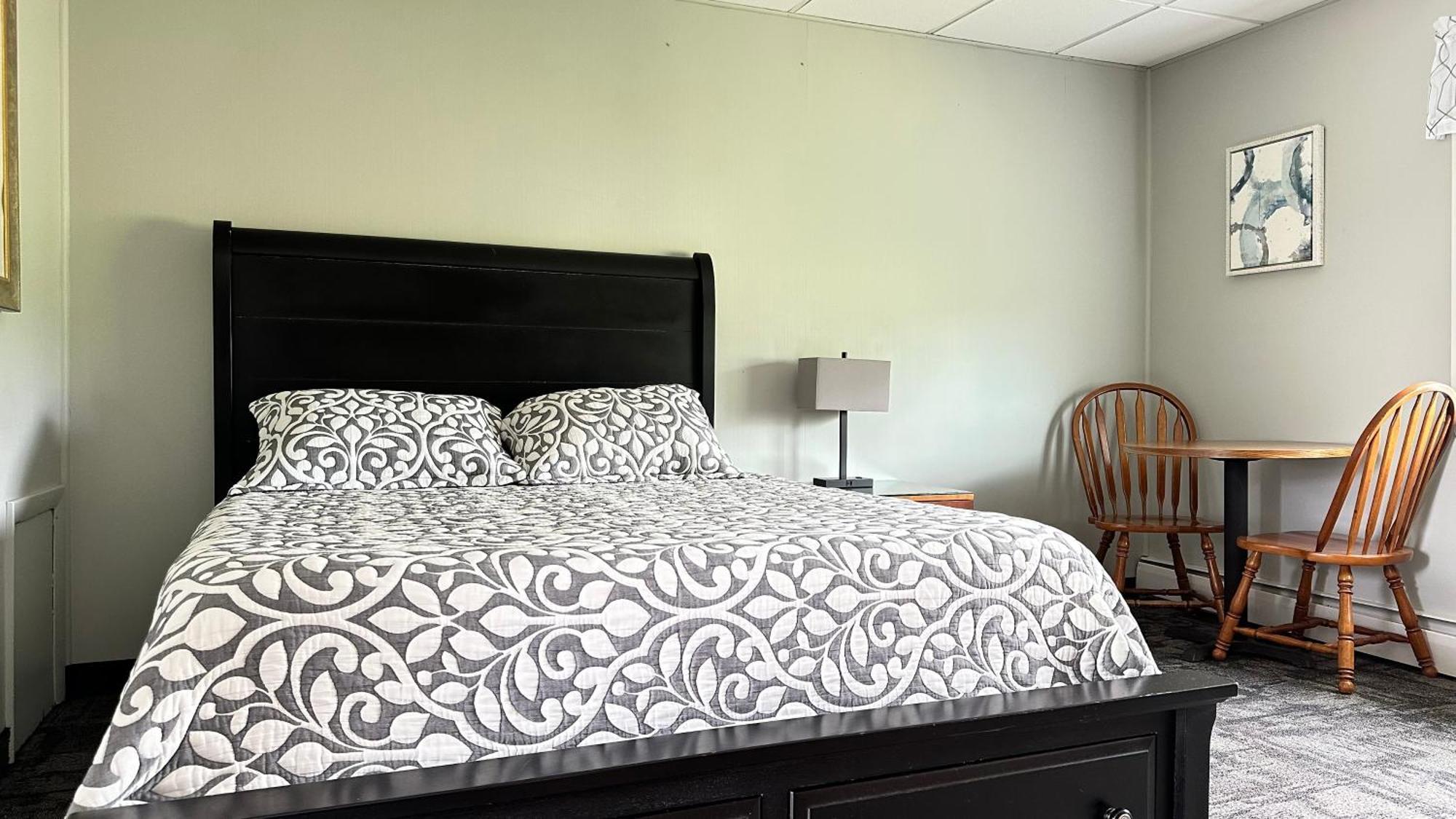 Colonial Valley Motel Farmington Esterno foto