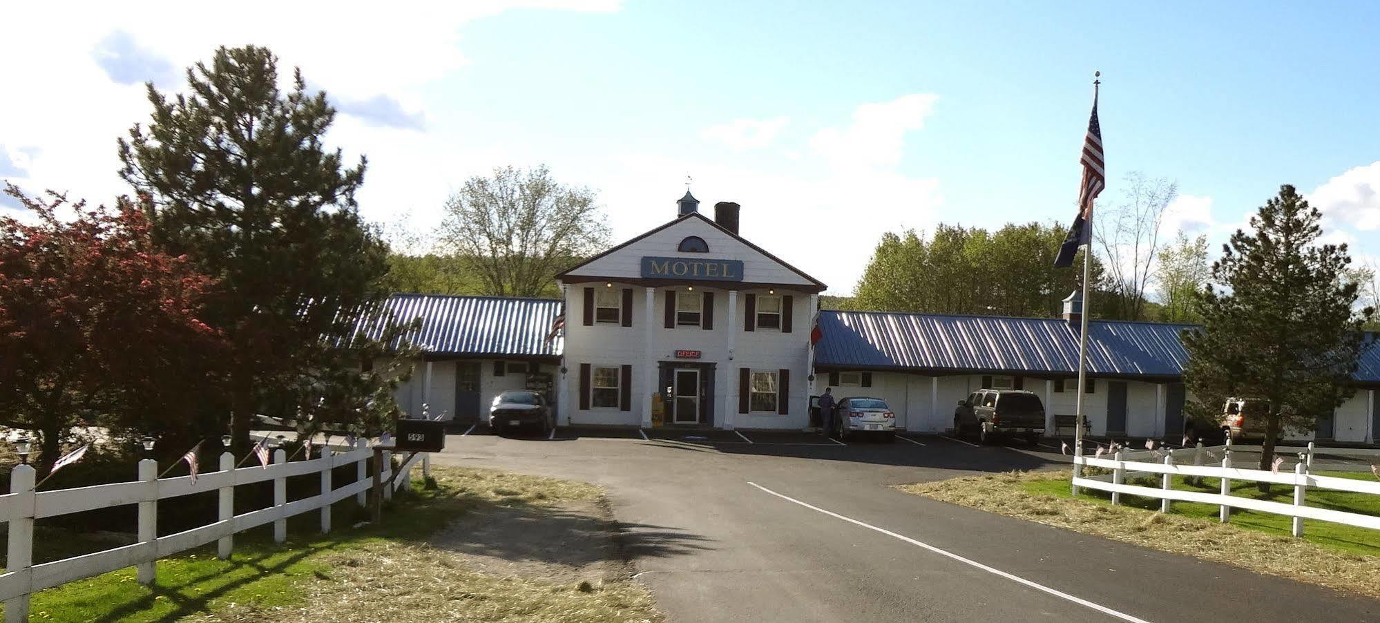 Colonial Valley Motel Farmington Esterno foto