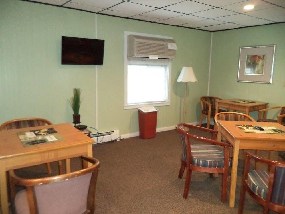 Colonial Valley Motel Farmington Esterno foto